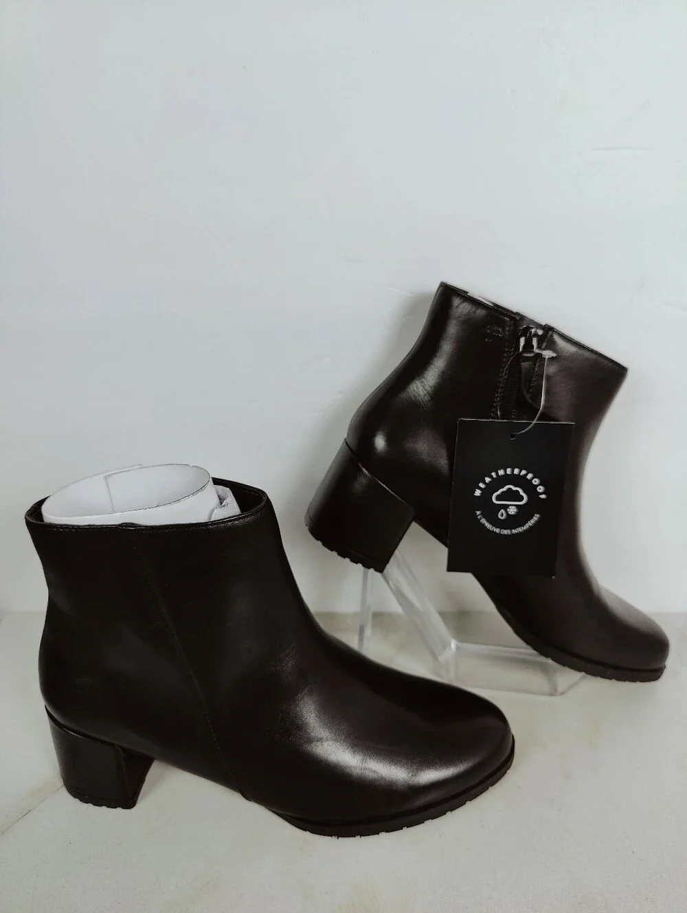 NIB Naturalizer Bay Weatherproof Ankle Boots Booties Black Leather, Sz 8.5
